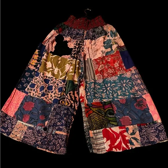 #75 NWT 100% cotton patchwork wide leg pants - Picture 2 of 2
